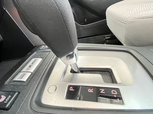 Used 2017 Subaru Forester 2.5i Premium image 18