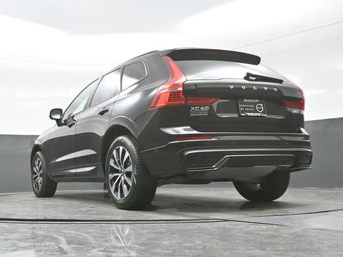 Used 2025 Volvo XC60 B5 Plus w/ Climate Package AWD/4WD image 23