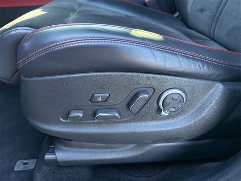 Used 2022 Genesis GV70 3.5T Sport w/ Sport Prestige Package image 21