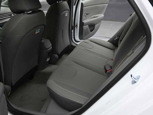 New 2026 Hyundai Elantra Sport FWD image 16