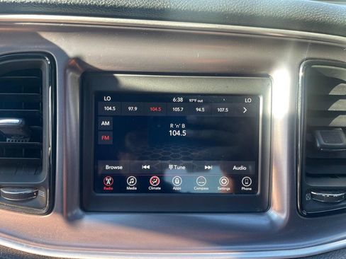 Used 2019 Dodge Challenger SXT image 19