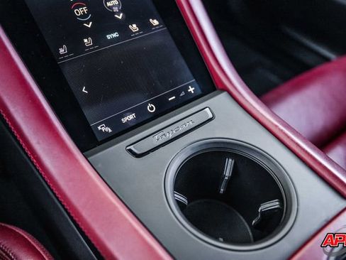 Used 2021 Porsche Taycan 4S w/ Premium Package image 72