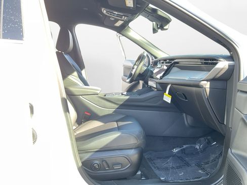 New 2026 Jeep Cherokee Limited image 15