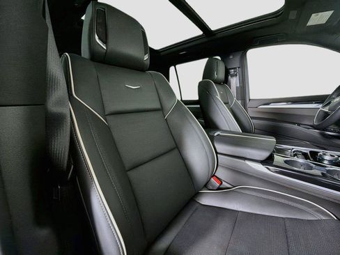 Used 2026 Cadillac Escalade Sport w/ Touring Package AWD/4WD image 31