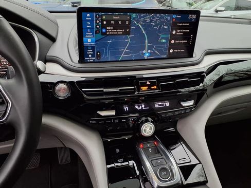 Certified 2026 Acura MDX w/Technology Package image 12