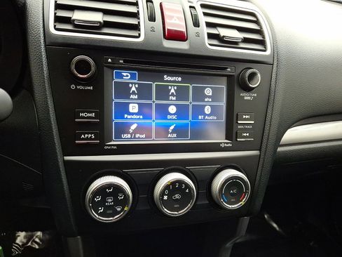 Used 2016 Subaru Forester 2.5i w/ Alloy Wheel Package image 14