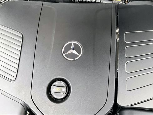 New 2026 Mercedes-Benz C 300 4MATIC Sedan image 19