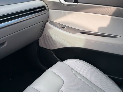 Used 2024 Hyundai Palisade SEL image 3