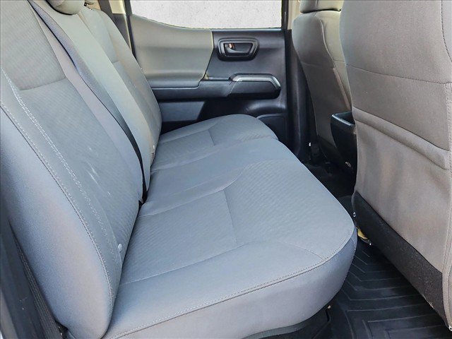 Used 2020 Toyota Tacoma SR5 RWD image 18