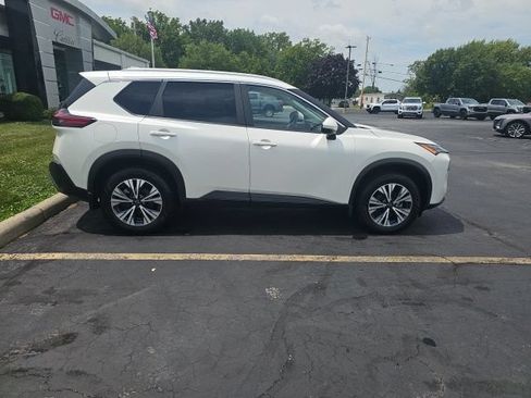 Used 2023 Nissan Rogue SV w/ SV Premium Package AWD/4WD image 8