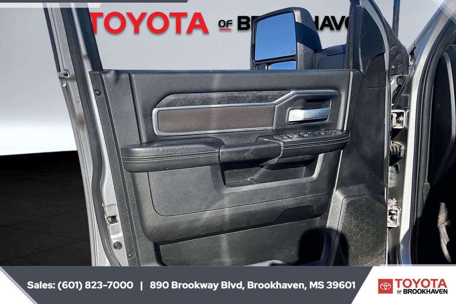 Used 2024 RAM 2500 Big Horn AWD/4WD image 17