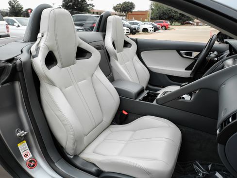 Used 2014 Jaguar F-TYPE S RWD image 31