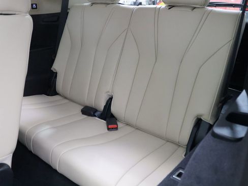 Used 2023 Acura MDX SH-AWD w/ Advance Package image 12