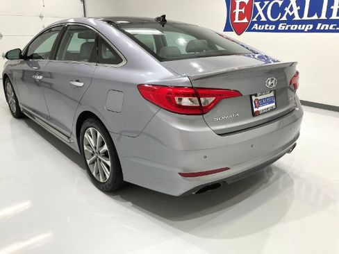 Used 2016 Hyundai Sonata Limited w/ Option Group 04 FWD image 18