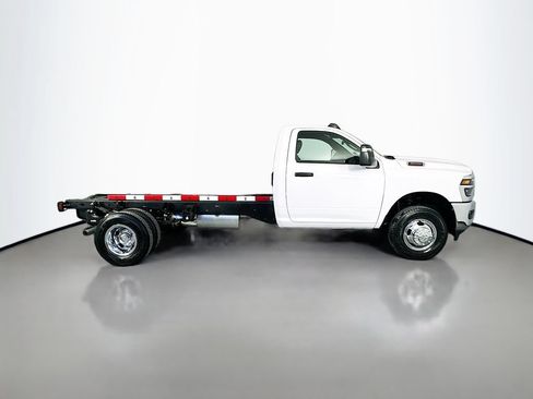 New 2026 RAM 3500 Tradesman w/ Chrome Appearance Group A RWD image 8