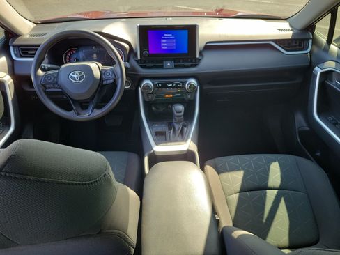 Used 2023 Toyota RAV4 XLE w/ Convenience Package FWD image 16