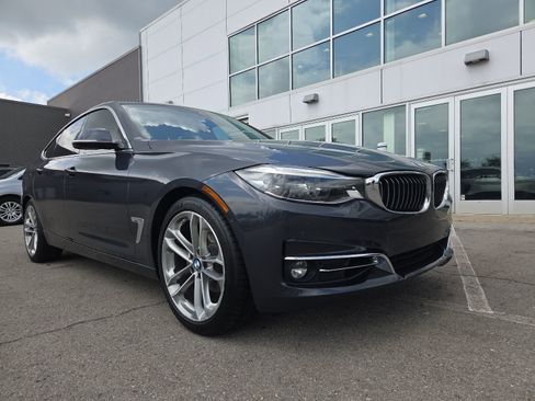 Used 2017 BMW 330i Gran Turismo xDrive AWD/4WD image 30