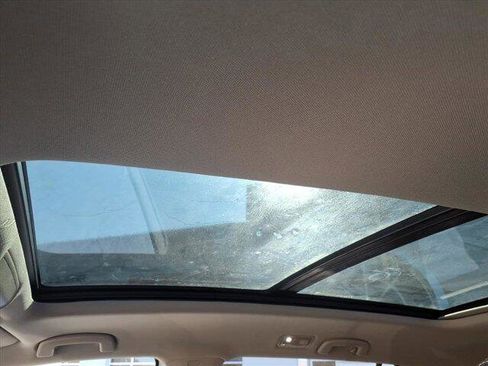 Used 2022 Volkswagen Atlas SE image 10