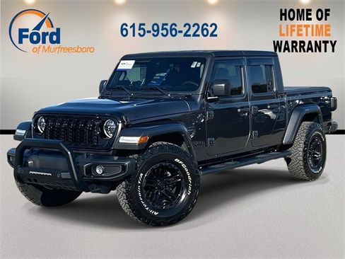 Used 2024 Jeep Gladiator Sport image 1
