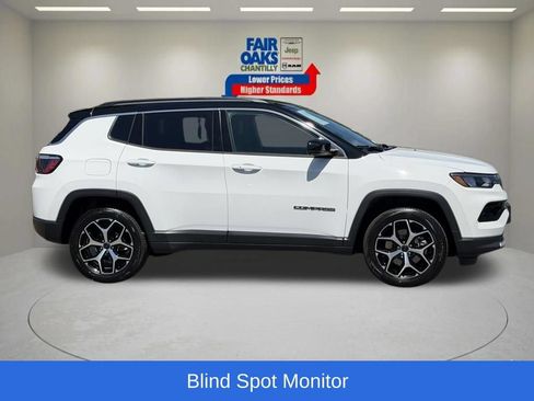 Certified 2025 Jeep Compass Limited AWD/4WD image 6