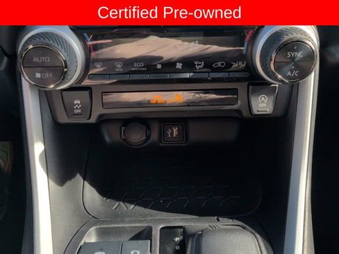 Certified 2025 Toyota RAV4 XLE AWD/4WD image 20