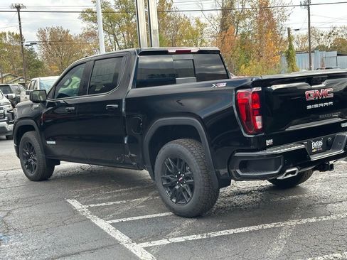 New 2026 GMC Sierra 1500 Elevation image 9