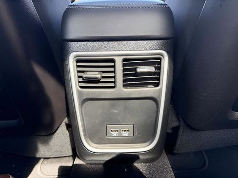 Used 2023 Dodge Charger R/T w/ Technology Group image 30