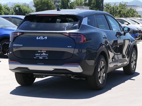 New 2026 Kia Sportage LX FWD image 3