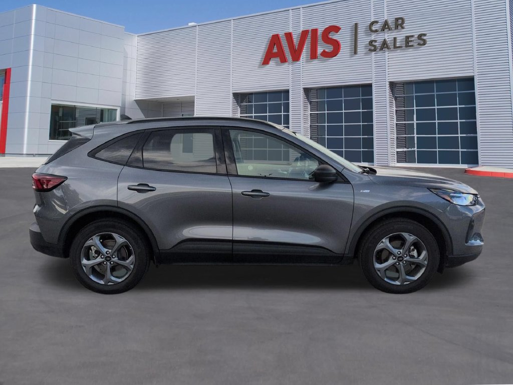 Used 2026 Ford Escape ST-Line AWD/4WD image 4