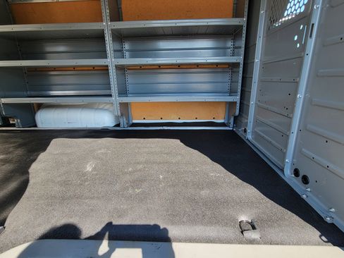 Used 2015 Nissan NV 2500 SV w/ Side & Curtain Airbag Package image 44