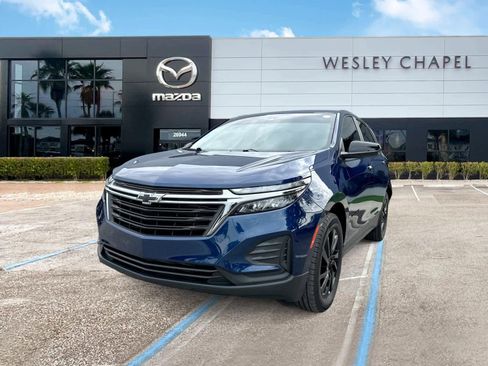 Used 2023 Chevrolet Equinox LS w/ Midnight Edition FWD image 1