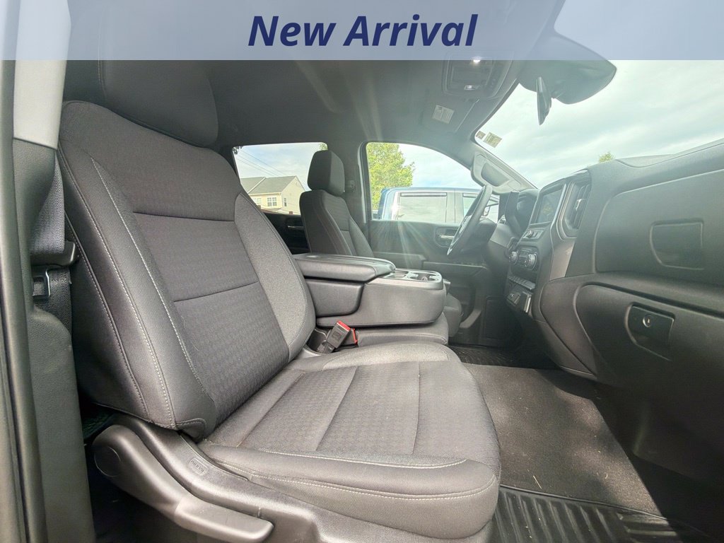 Used 2023 Chevrolet Silverado 1500 Custom AWD/4WD image 6