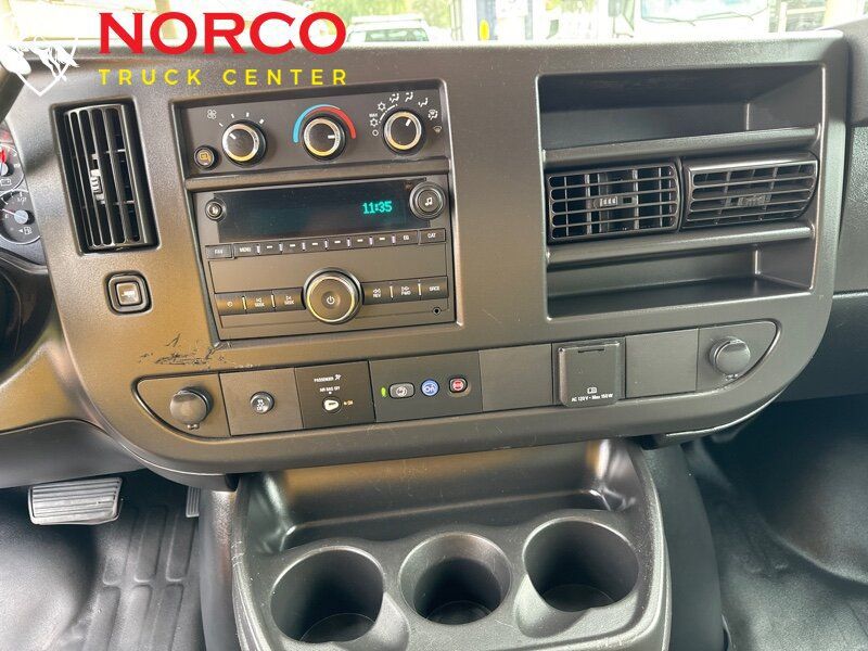 Used 2021 Chevrolet Express 2500 w/ Driver Convenience Package RWD image 19