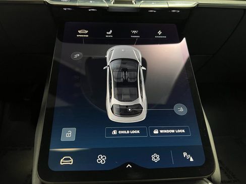 Used 2025 Lucid Air Touring image 30