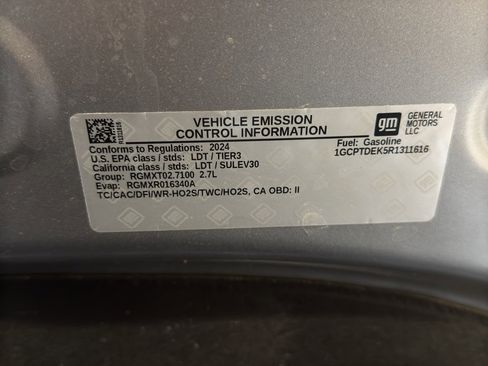 Used 2024 Chevrolet Colorado Z71 w/ Z71 Convenience Package 2 image 37