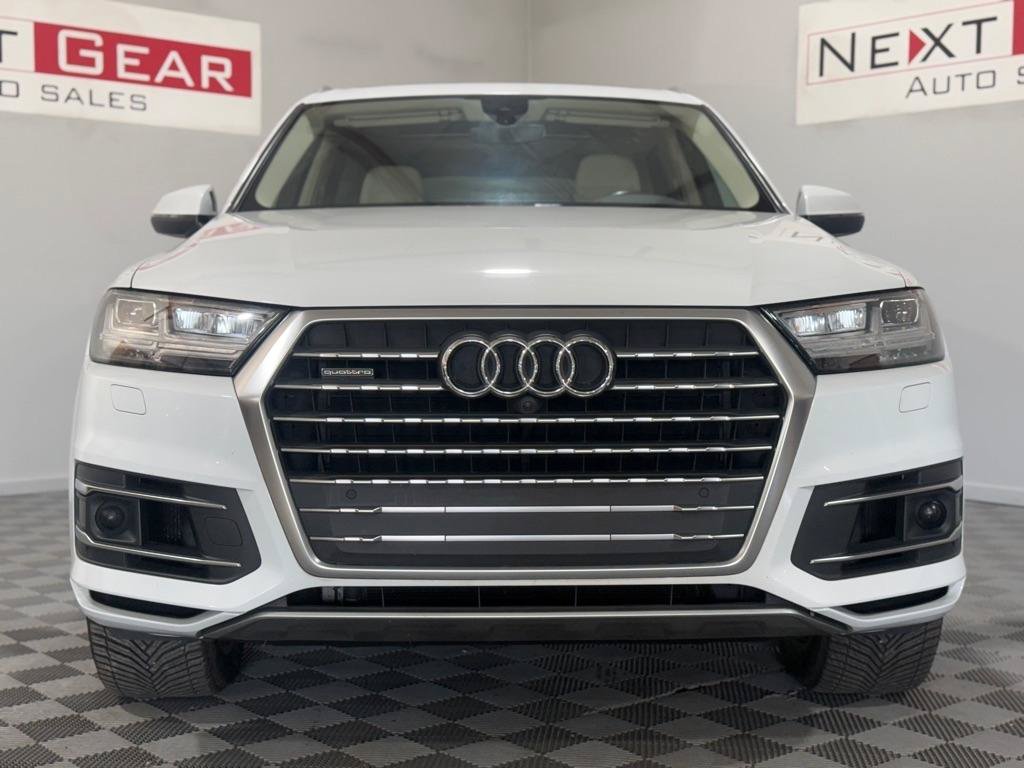 Used 2017 Audi Q7 3.0T Premium Plus w/ Premium Plus Package AWD/4WD image 4