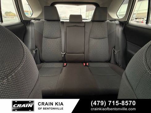 Used 2025 Toyota RAV4 XLE AWD/4WD image 30