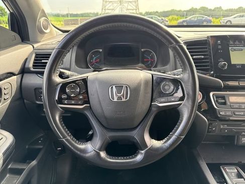 Used 2019 Honda Pilot Touring image 21