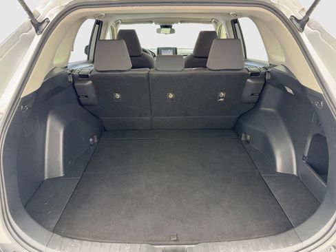 Used 2019 Toyota RAV4 XLE FWD image 47