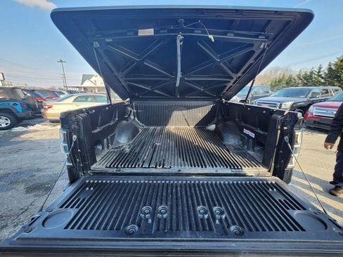 Used 2013 Ford F150 XLT w/ XLT Chrome Pkg image 21