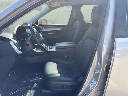 Used 2024 MAZDA CX-90 3.3 Turbo w/ Preferred Plus AWD/4WD image 8