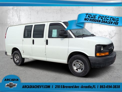 Used 2005 Chevrolet Express 2500 RWD image 1
