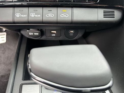 New 2026 Hyundai Elantra Sport image 28