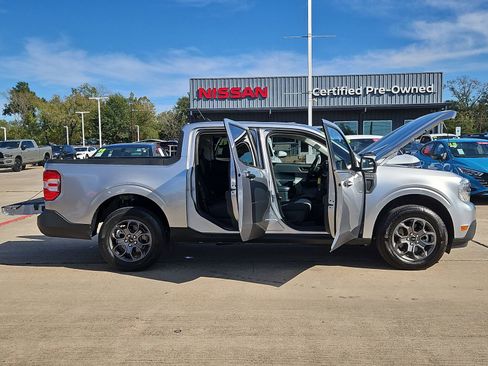 Used 2022 Ford Maverick XLT w/ Equipment Group 300A Standard image 12