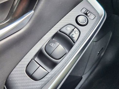 Used 2021 Nissan Sentra SR w/ SR Premium Package image 22