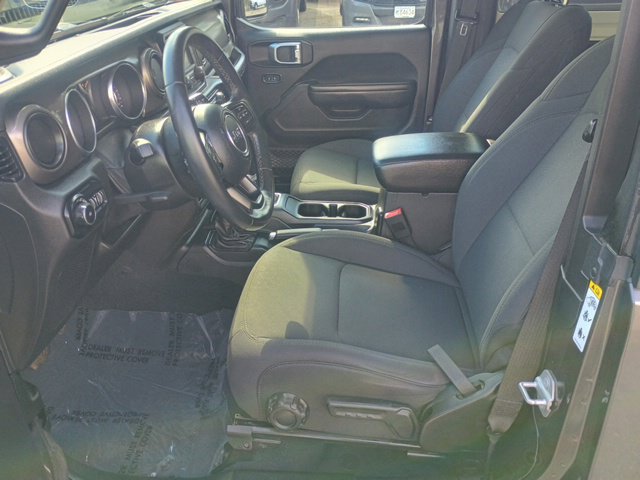 Used 2020 Jeep Wrangler Sport AWD/4WD image 20