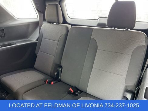 Certified 2023 Chevrolet Traverse LT image 35