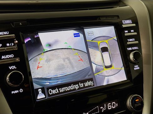 Used 2016 Nissan Murano SL w/ SL Technology Package image 16