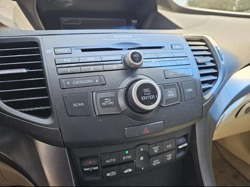 Used 2012 Acura TSX Base 4dr Sedan image 19