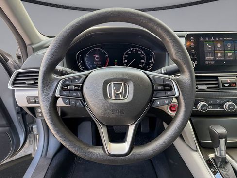 Used 2019 Honda Accord EX image 21